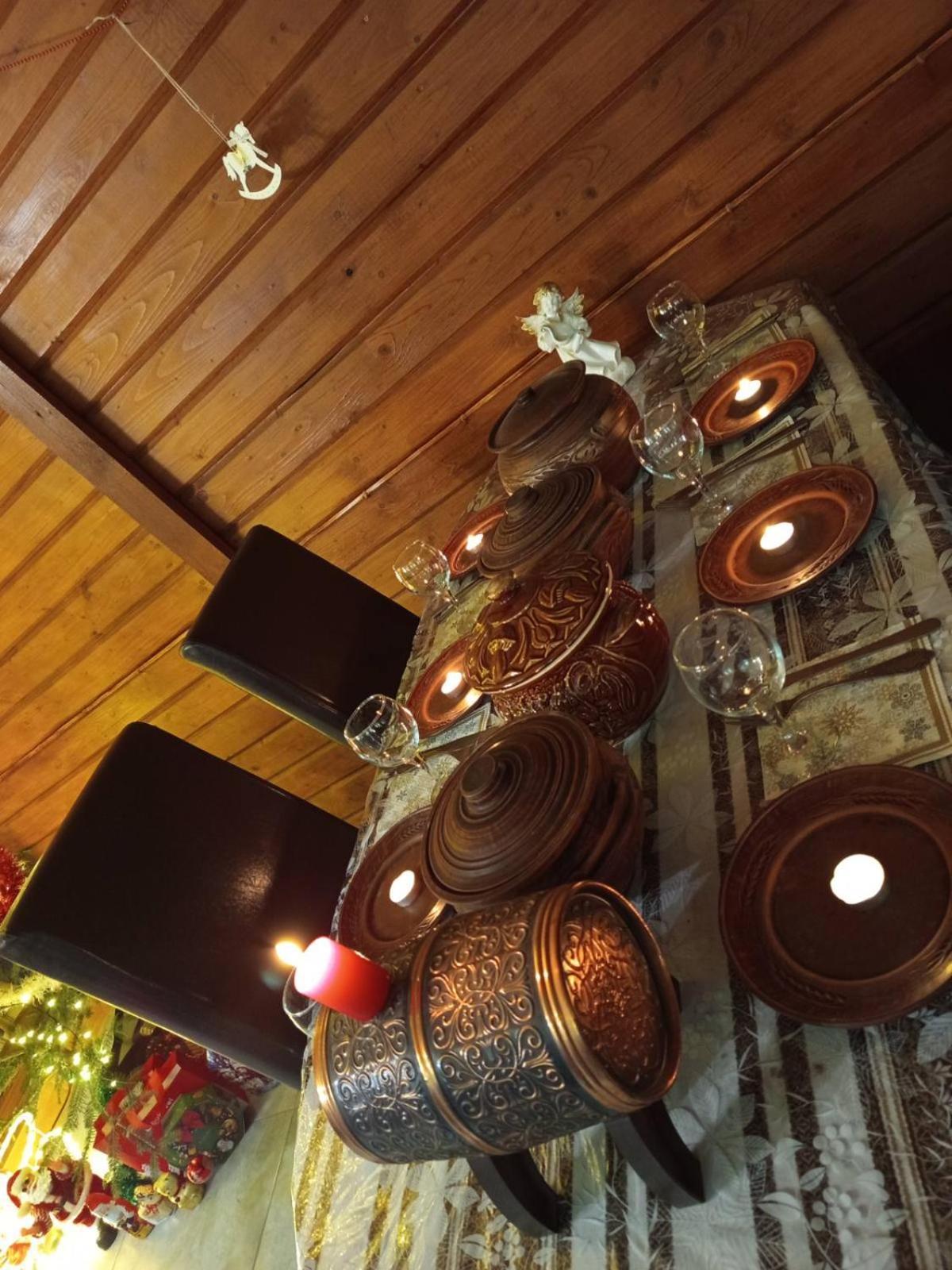 فندق Gostynnyi Dvir U Marichky لازيتشينا المظهر الخارجي الصورة